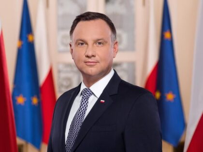 Cząstkowe wyniki wyborów. Andrzej Duda powiększa przewagę!
