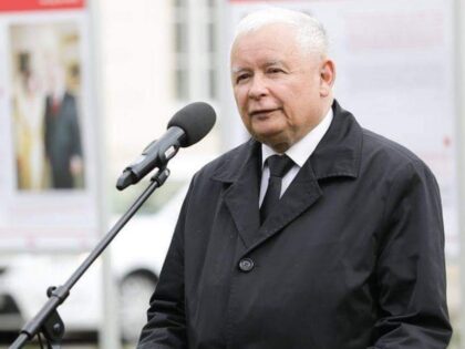 Jarosław Kaczyński zawiesił 15 członków PiS. Dlaczego prezes podjął taką decyzję?