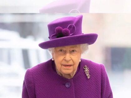 Królowa Elżbieta II planuje abdykować? Zanim jednak to zrobi ma plan co do swoich wnuków