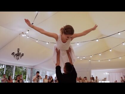Pierwszy taniec Młodej Pary podbija Internet! Polscy tancerze nowymi gwiazdami „Dirty dancing”?