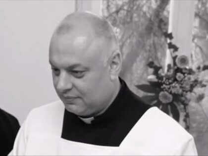 Zmarł ksiądz Andrzej Dymer oskarżony o pedofilię. Wcześniej został zwolniony z pełnionych funkcji